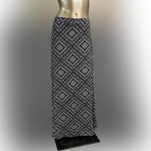 Black and White Print Skirt, M